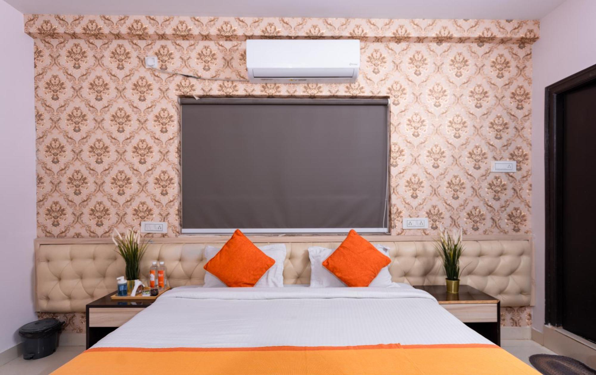 Iris At Nest Otel Haydarabad Dış mekan fotoğraf