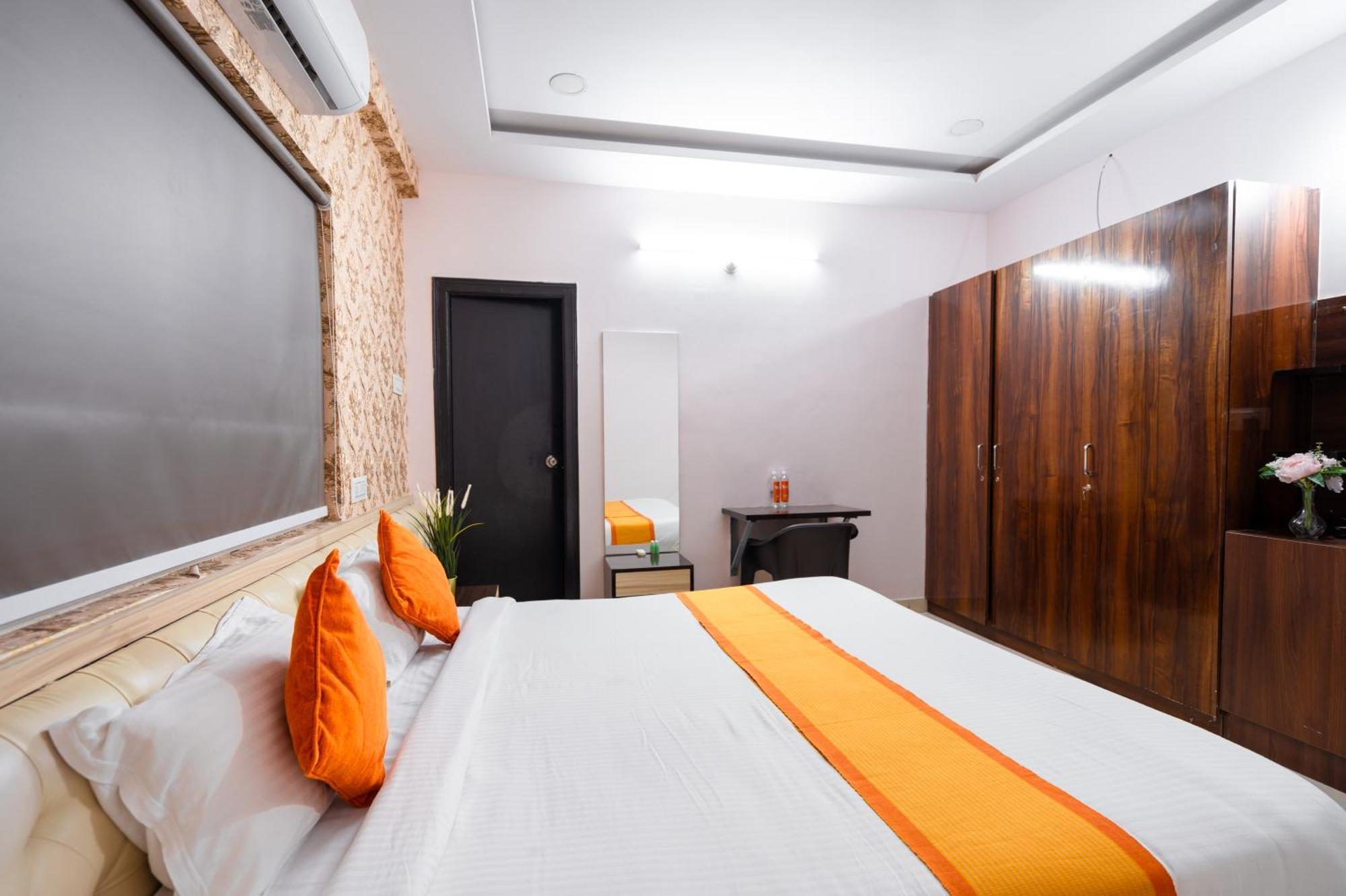 Iris At Nest Otel Haydarabad Dış mekan fotoğraf