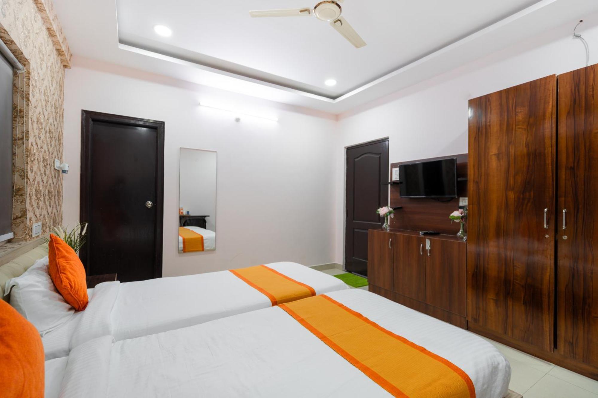 Iris At Nest Otel Haydarabad Dış mekan fotoğraf
